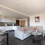 Luxury Apartment In North Greenwich