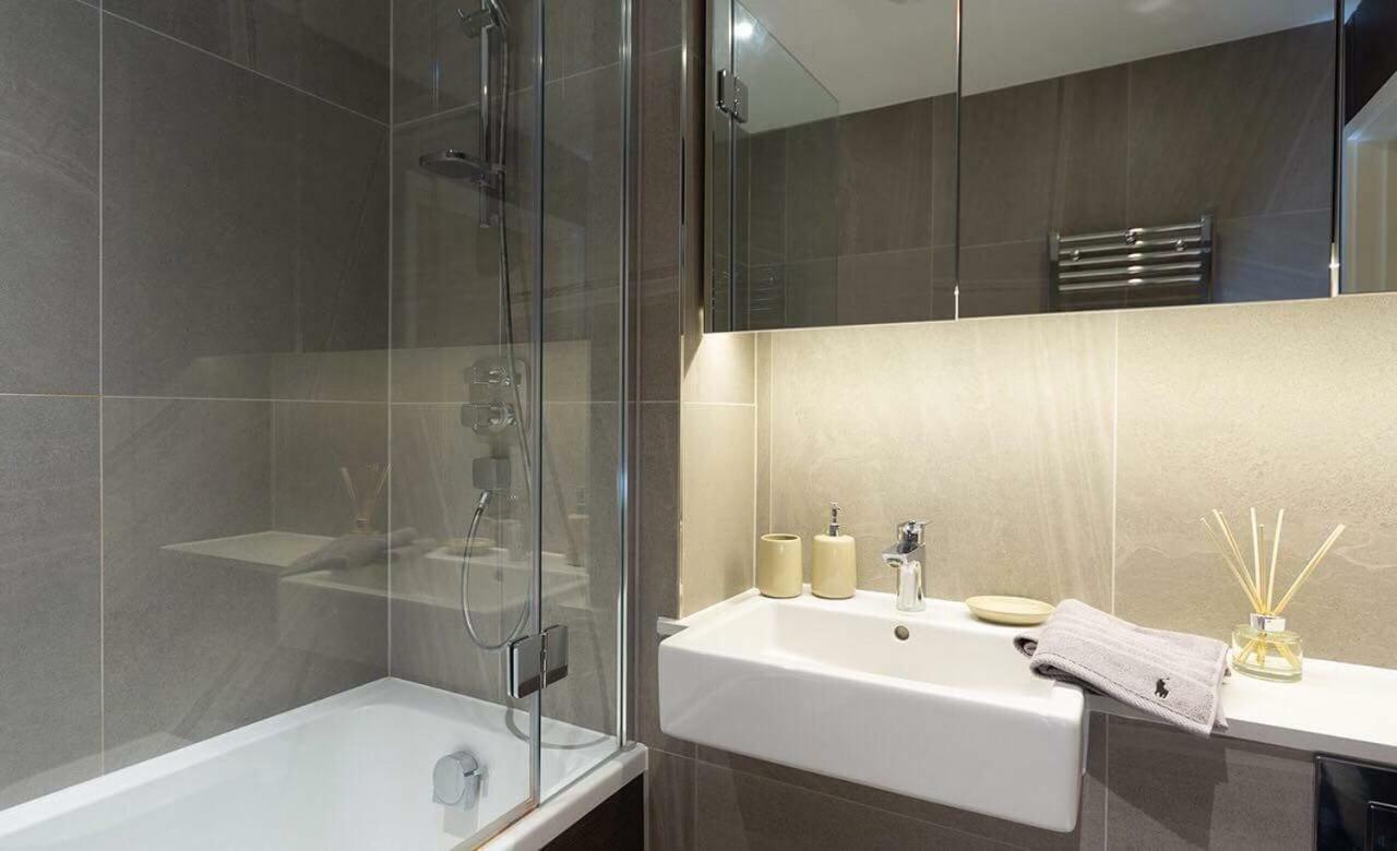 Luxury In North Greenwich London